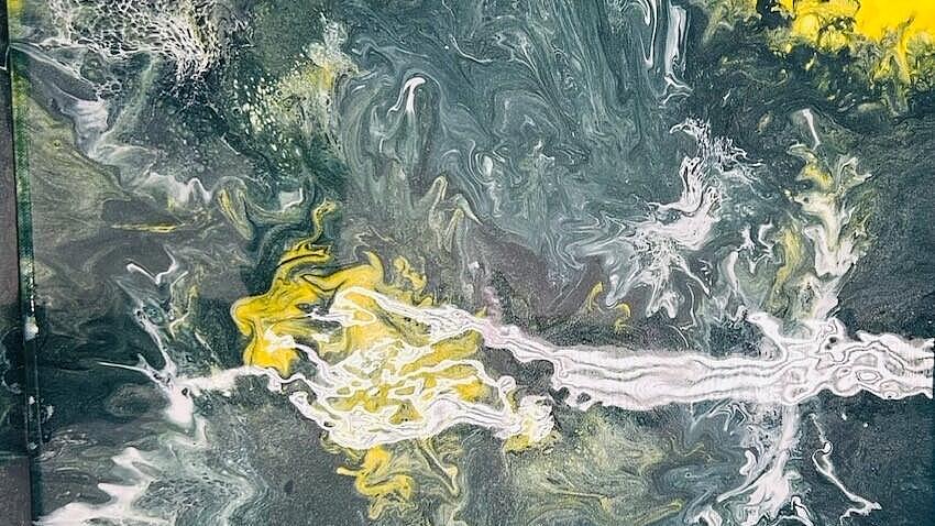 Ein Acrylbild in gelb und grün