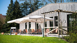 Die Terrasse des Treffpunktes