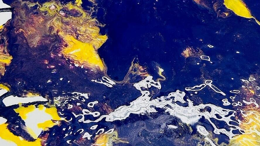 Ein blaues Acrylbild 
