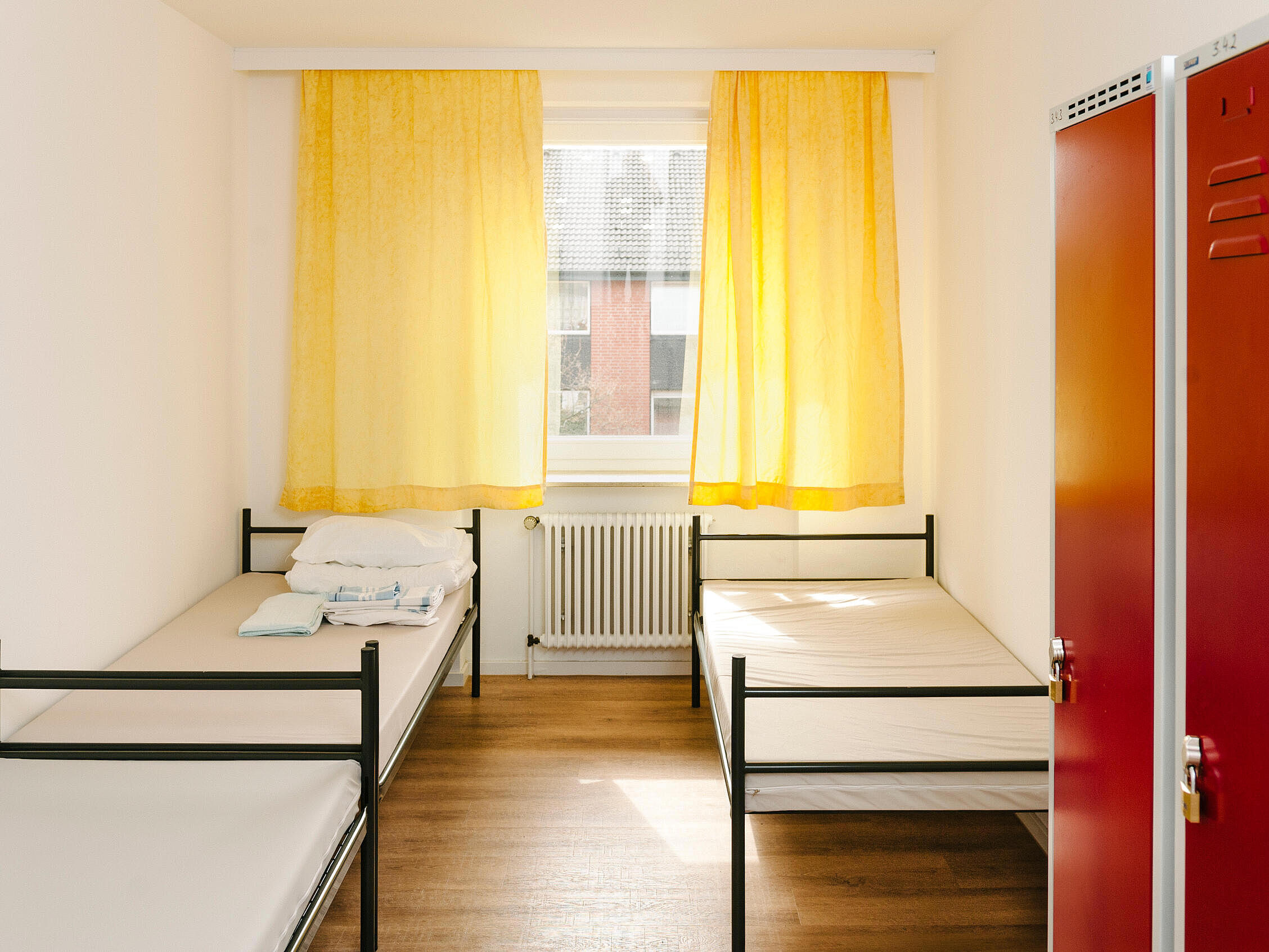 Mehrere Betten in einem Zimmer