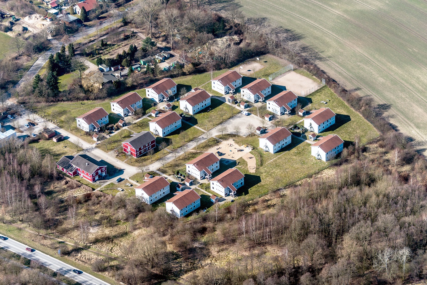 Die Wohnunterkunft im Mattkamp aus der Luft 